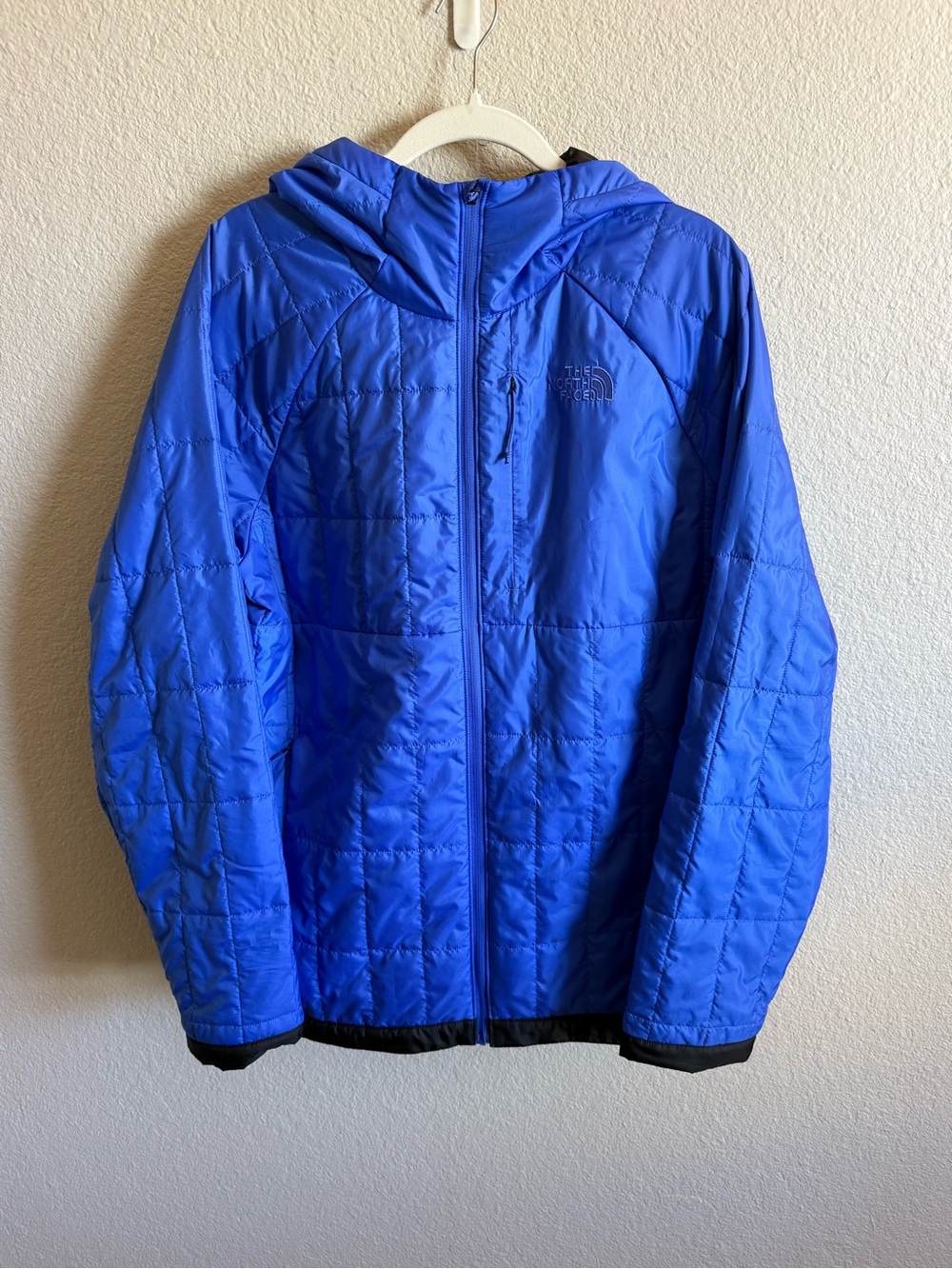 NWOT The North Face Circaloft Hoodie Puffer Jacket Men's Large Solar Blue - Picture 3 of 9
